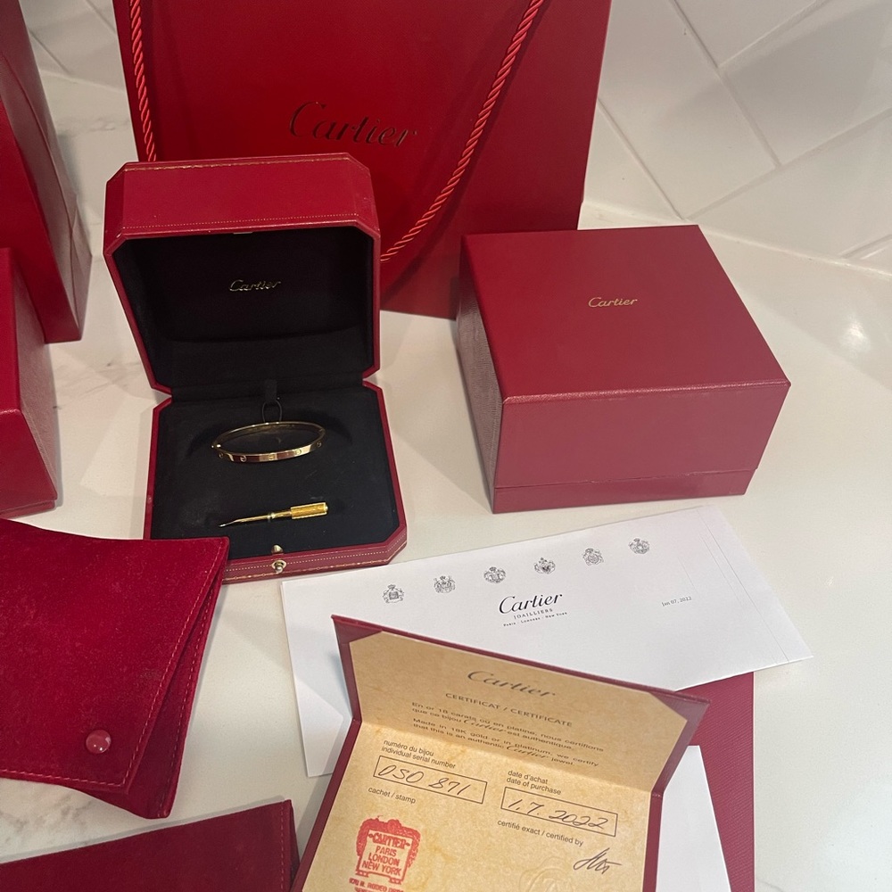 LOVE GOLD BRACELET SIZE 15CM - AUTHENTIC